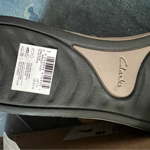 Clarks Cloudsteppers Ankle Boots New in Box - Picture 8 of 13